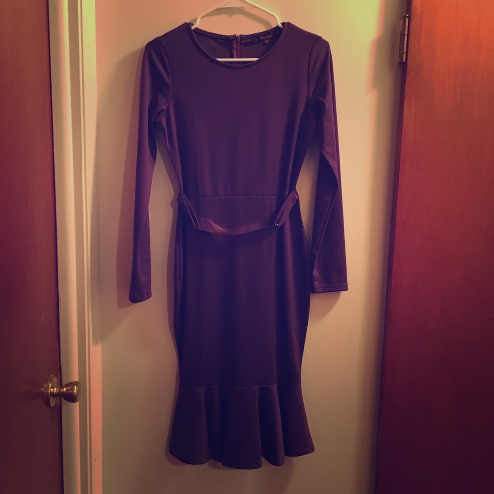 Purple midi dress with mermaid bottom! ((Small)